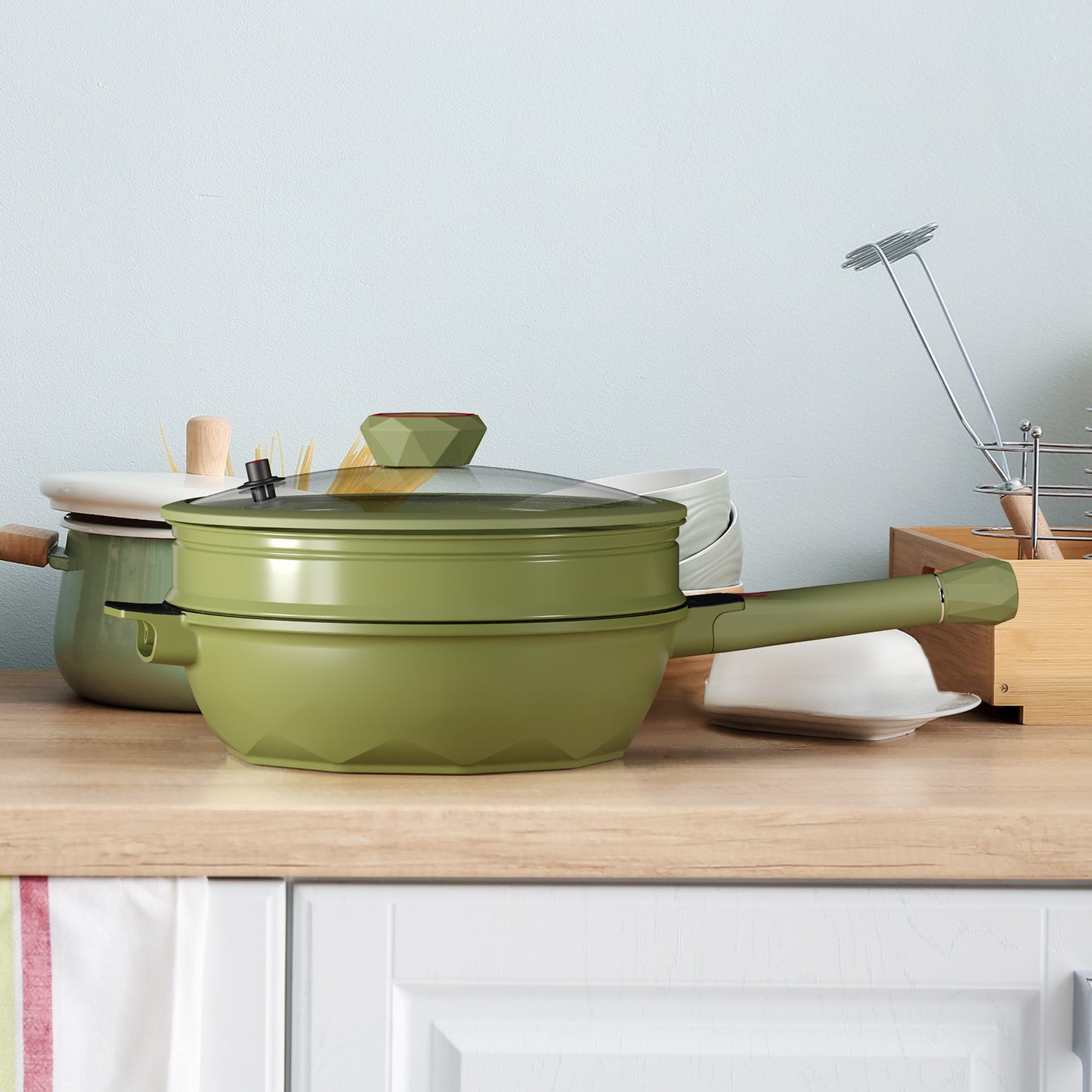 Large Nonstick Wok - 5 Quart Deep Pan with Lid and Steamer for Perfect Stir-Frying