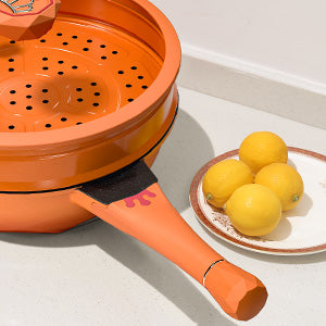 Large Nonstick Wok - 5 Quart Deep Pan with Lid and Steamer for Perfect Stir-Frying
